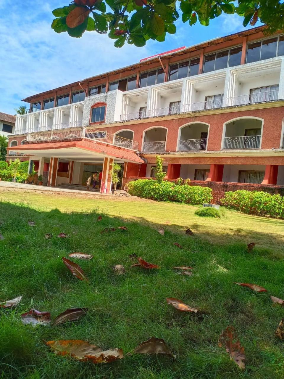Arnala Beach Resort Virar Exterior photo